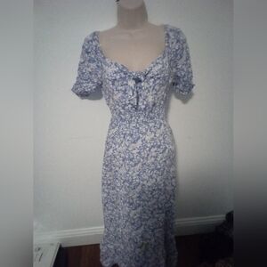 🍀Chic Blue Floral Midi Dress